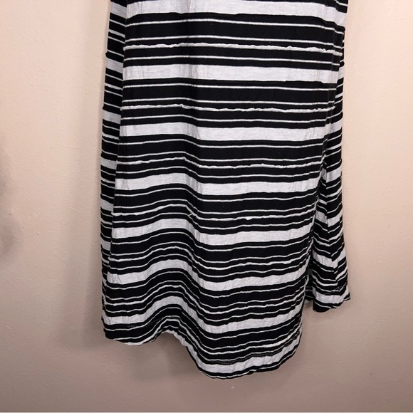 Medium Chalet Black White Layered Ruffle Sleeveless Tank Dress Shift Style - Picture 9 of 11